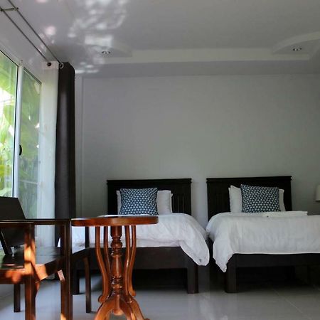 Rommai Rimnaam Resort Ranong Eksteriør billede