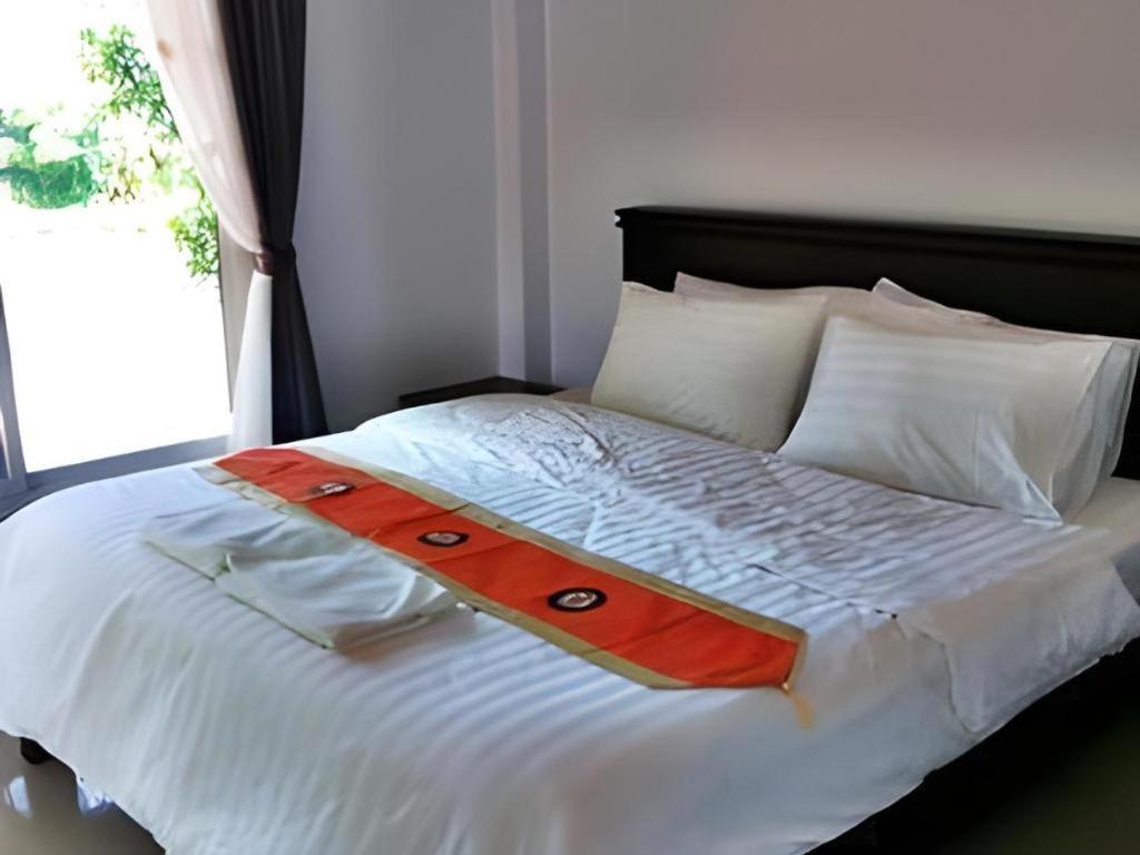 Rommai Rimnaam Resort Ranong Eksteriør billede