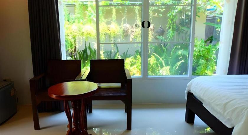 Rommai Rimnaam Resort Ranong Eksteriør billede