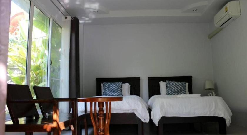 Rommai Rimnaam Resort Ranong Eksteriør billede