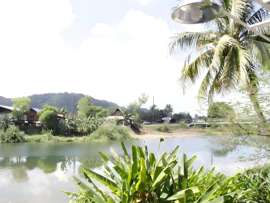 Rommai Rimnaam Resort Ranong Eksteriør billede